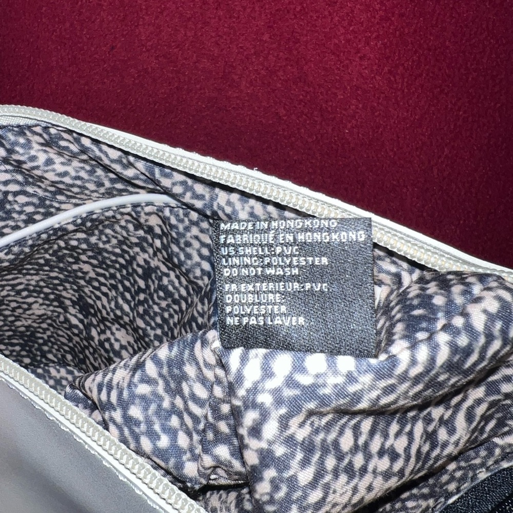 Urban Expressions White Vegan Clutch**NEW W/TAGS**VEGAN APPROVED - Picture 14 of 16